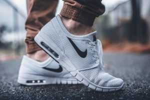 Bewust met je spullen omgaan: tips voor dankbaarheid en verzorging van spullen zoals sneakers